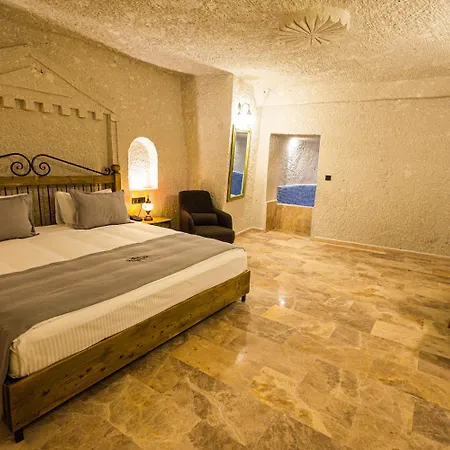 Ξενοδοχείο Majestic Cave House