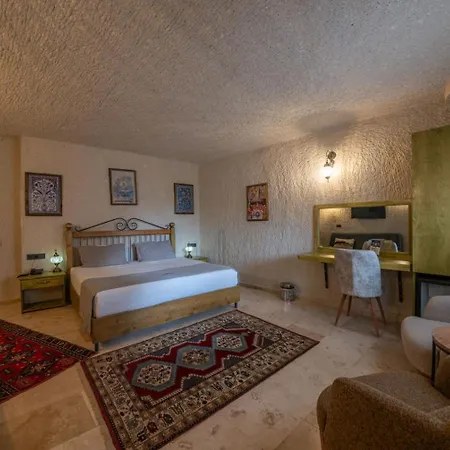Majestic Cave House מלון נבשהיר