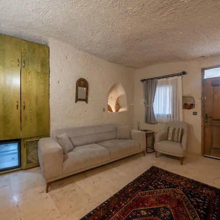 Majestic Cave House * נבשהיר