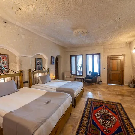 Majestic Cave House * נבשהיר