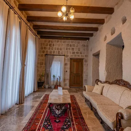 מלון Majestic Cave House נבשהיר
