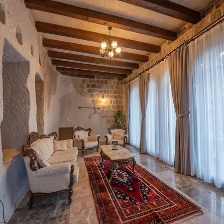 מלון Majestic Cave House נבשהיר