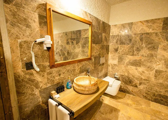 Otel Majestic Cave House