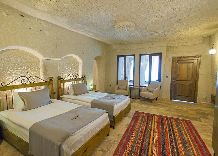 Otel Majestic Cave House