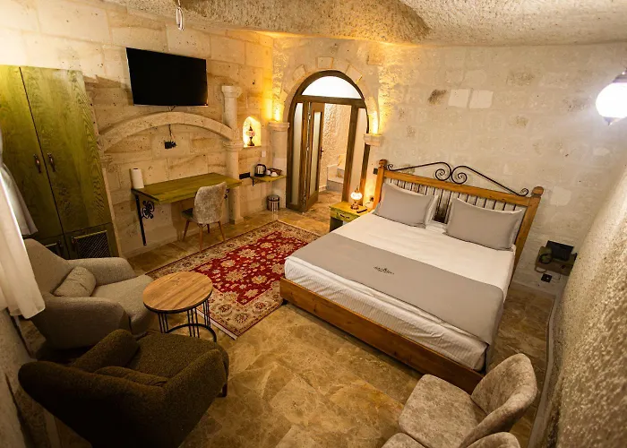 Otel Majestic Cave House *